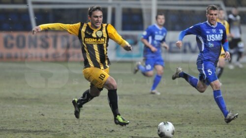 Ilijovski (27 de ani) a fost adus la Brașov de Șumudică