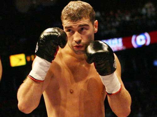 Lucian Bute abia a scăpat de vînătăile căpătate în lupta cu Froch