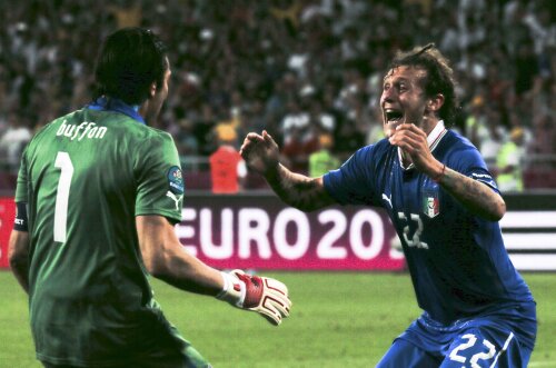 Alessandro Diamanti (dreapta, foto: reuters)