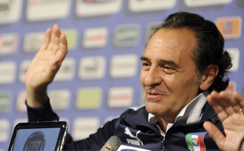 Cesare Prandelli crede în șansele echipei sale de a doborî supremația Spaniei 
FOTO: Reuters