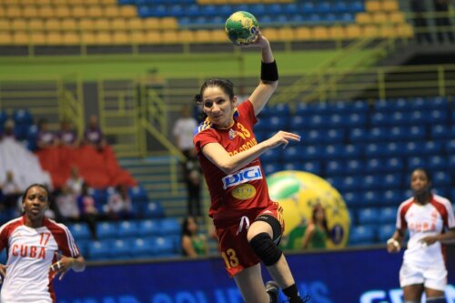 Cristina Vărzaru s-a reîntors în campionatul intern