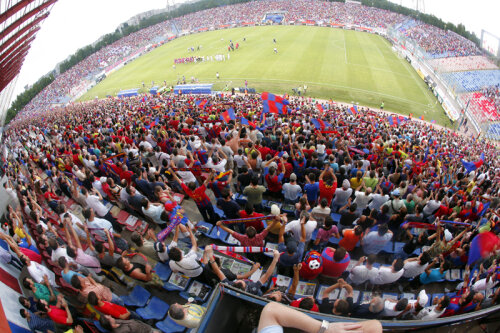 Steliştii vor să fie alături de Reghecampf la primul său meci de pe Ghencea ca antrenor al Stelei