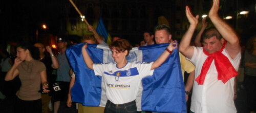 Fanii craioveni au celebrat alături de Lia Olguța Vasilescu alegerea acesteia ca primar, luna trecută