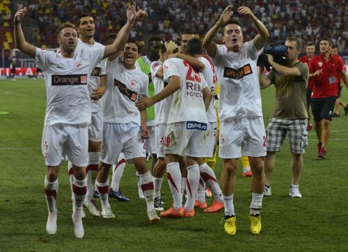 Dinamoviştii au arătat în Supercupă ca o echipă ce poate lupta la titlu