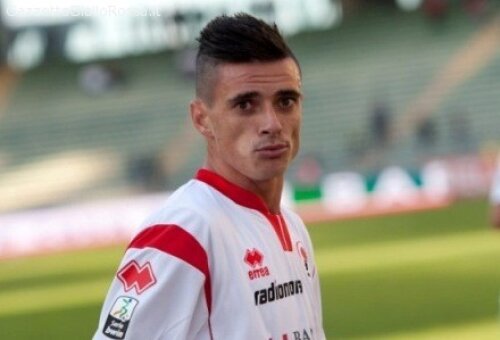 Adrian Stoian îl are ca model fotbalistic pe Adrian Mutu