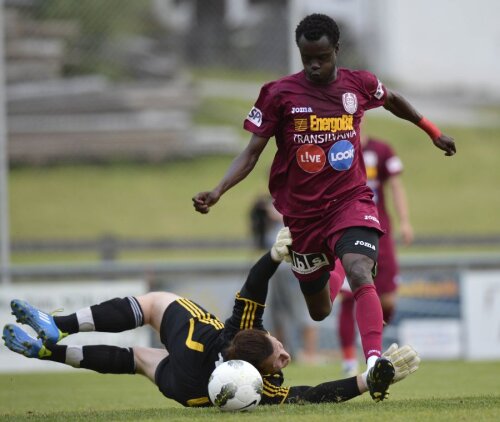 Sougou a avut ofertă de la Al Hilal