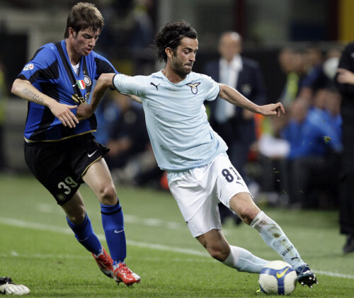 După duelurile cu Inter, Del Nero ar putea juca în următorul sezon în derby-urile cu Steaua şi Rapid