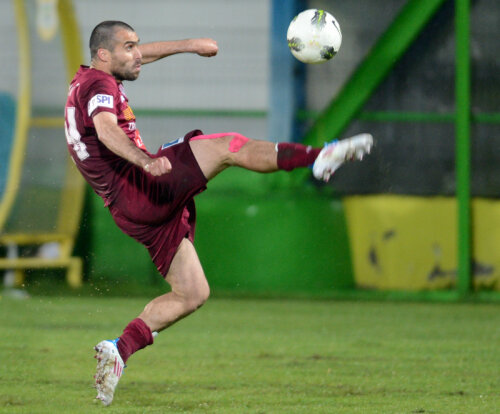 Vasile Maftei a marcat golul din care CFR s-a ales cu un singur punct la Piatra Neamţ