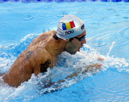 Agache a ratat prezenţa în semifinalele probei de 100 de metri bras