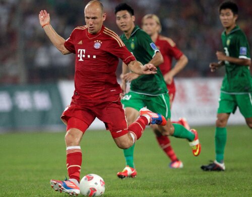 Robben și colegii săi de la Bayern au unul dintre cele mai mari contracte de sponsorizare din lume (foto: Reuters)