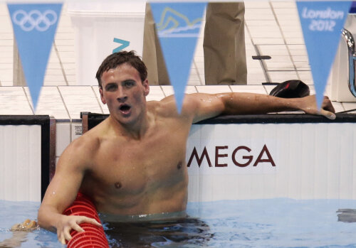 Ryan Lochte într-un moment de relaxare (foto: Reuters)