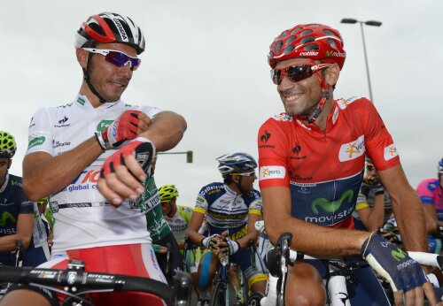 Joaquim Rodriguez și Alejandro Valverde la începutul etapei a 4-a (foto: reuters)