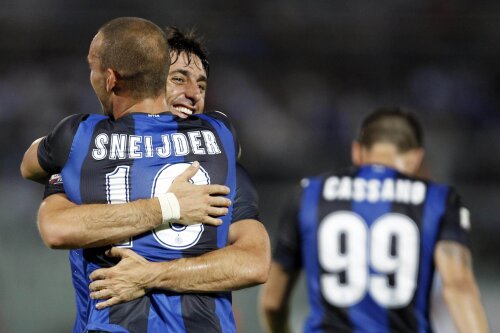 Milito şi Sneijder, doi dintre marcatorii lui Inter din prima etapă