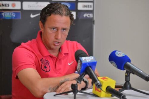 Laurențiu Reghecampf