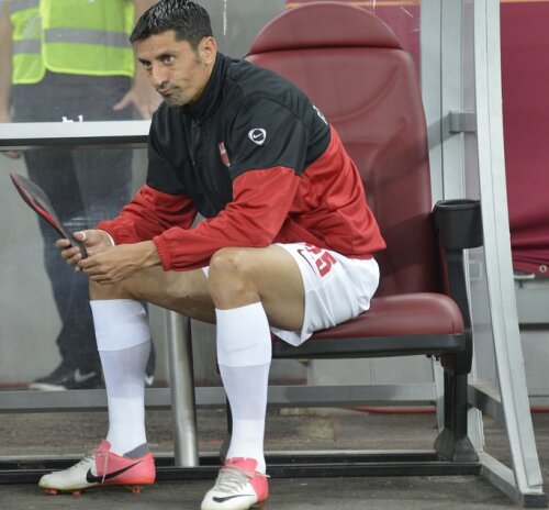 Fața lui Dănciulescu îi trădează frustrarea (foto: Alex Nicodim)