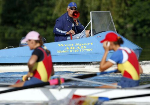 Mircea Roman e mîndru de felul în care s-au prezentat elevele sale la Campionatul European.