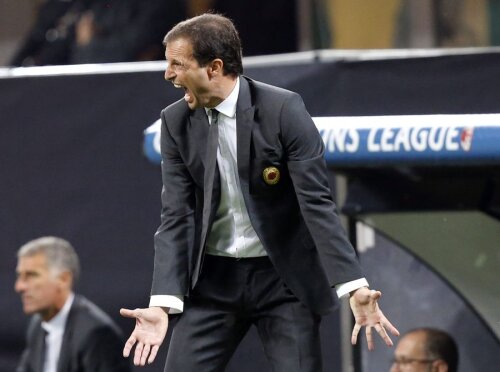 Allegri e într-o situaţie foarte dificilă la Milan. foto: Reuters