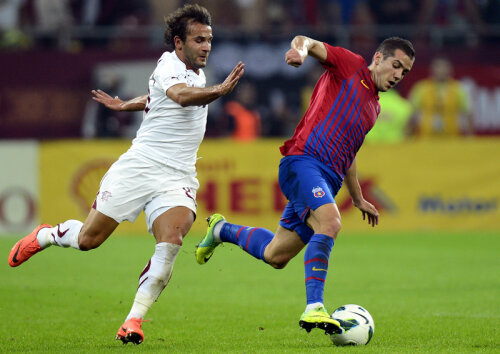 Meciul dintre Steaua şi Rapid a atras lumea la stadion, dar şi în faţa televizorului