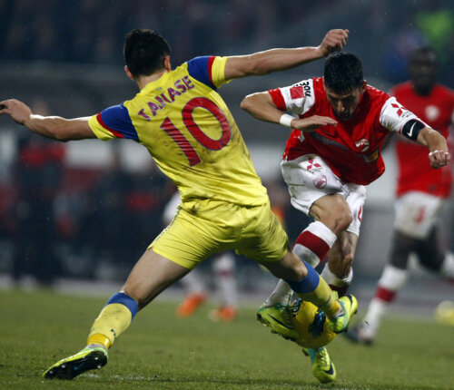 Dănciulescu ştie cel mai bine ce înseamnă un Steaua - Dinamo, mai ales că a jucat la ambele formaţii