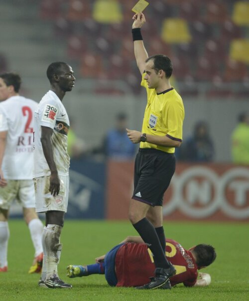 Belgianul Boucaut a arbitrat dezastruos derby-ul Steaua - Dinamo