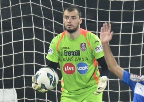 Mario Felgueiras este titular incontestabil la CFR Cluj // Foto: Lorand Vakarcs