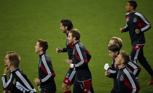 Jucătorii lui Ajax la un antrenament. foto: Reuters