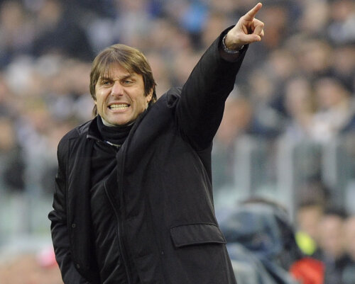 Conte a pierdut doar 4 meciuri din 72 pe banca lui Juventus, cucerind un titlu și o Supercupă a Italiei // Foto: Reuters