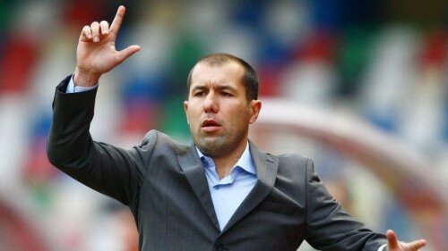 Leonardo Jardim a fost demis, deşi Olympiakos defilează în Grecia.