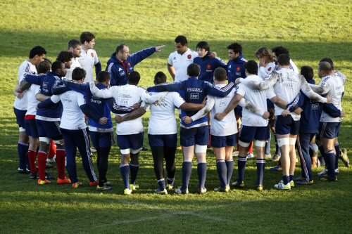 Echipa Franței de rugby, pregătiri pentru meciul cu Italia (foto: reuters)