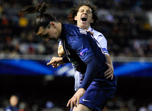 După ce l-a trîntit pe Parejo, Ibrahimovici l-a atacat violent pe Guardado, fiind eliminat // Foto: GettyImages