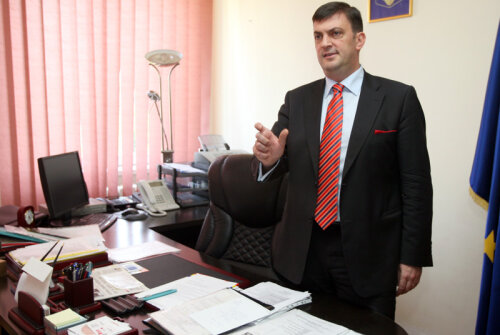 Mănescu a ieșit anul trecut primar pe listele USL. El e vicepreședinte PNL și șef al filialei PNL sector 6 // Foto: Libertatea
