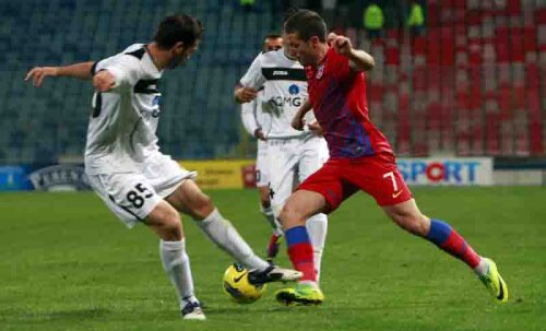 La ultimul meci pe terenul Stelei, în primăvara lui 2012, Gaz Metan a scos un 0-0, rezultat în urma căruia Ilie Stan a fost demis