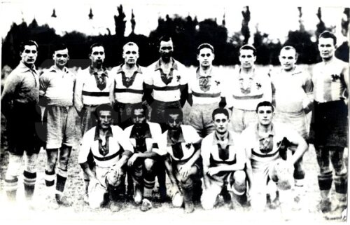 Echipa lui CAO în 1935,
anul în care a ieșit
vicecampioană