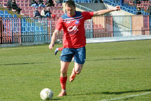 Cristi Bud a marcat de cinci ori în retur pentru FC Bihor, dedicînd de fiecare dată golurile fiului său // Foto: Carmen Ilie (Oradea)