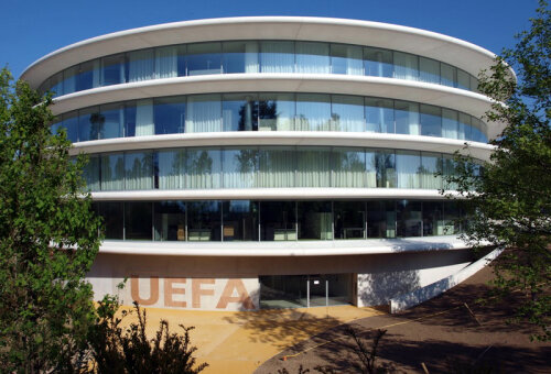 Acesta e sediul UEFA, de unde Steaua aşteaptă o veste bună pe 24 iunie