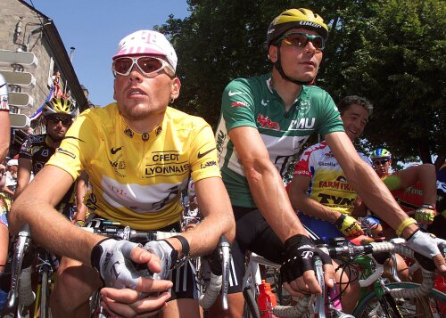 Erik Zabel, tricou verde, lîngă Jan Ullrich, foto: reuters