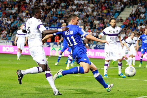 Keșeru a jucat 230 de minute în acest campionat, Bastia titularizîndu-l doar acasă. Cu Toulouse l-a aplaudat tot stadionul la înlocuirea din final // Foto: Mediafax/AFP