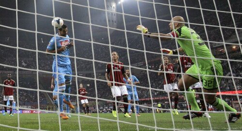 Higuain are un start fulminant la Napoli, 4 goluri și un assist în 5 meciuri, făcîndu-l deja uitat pe Cavani