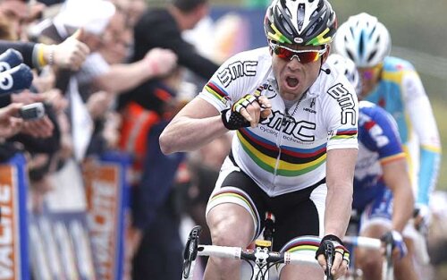 Cadel Evans este campionul mondial din 2009. Australianul are o șansă mică anul acesta