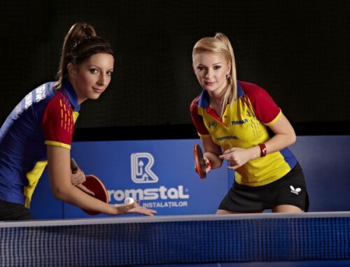 Eliza Samara (stînga) şi Daniela Dodean speră să-şi conserve titlul la dublu obţinut anul trecut Foto: FR Tenis de Masă