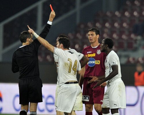 La numai 33 de ani, Hațegan e în a doua grupă valorică a arbitrilor europeni