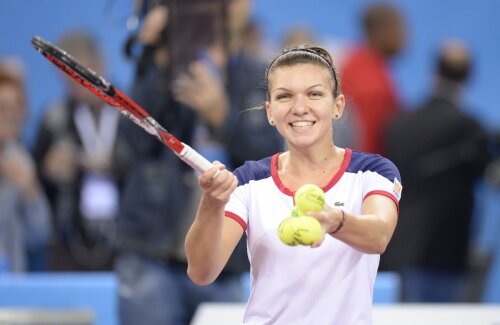 Simona Halep nu numai că a jucat tenis la Sofia, dar a și zîmbit