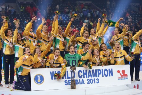 Braziliencele şi-au asortat aurul mondial la galbenul tradiţional din echipament // Foto: Marius Ionescu (Belgrad)