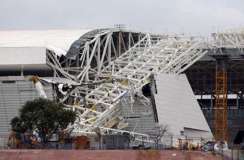 Arena Corinthians din Sao Paulo, după ce prăbuşirea unei macarale a afectat acoperişul în decembrie