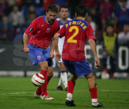 Cristi Ciocoiu, pe vremea cînd era coleg la Steaua cu Florentin Dumitru