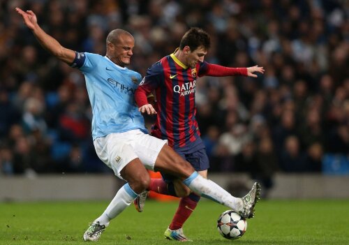 Messi (atacat de Kompany) a dezechilibrat meciul în tur, provocînd penaltyul și eliminarea lui Demichelis