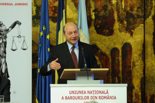 Traian Băsescu la Congresul Avocaților 2014  foto: Administrația Prezidențială
