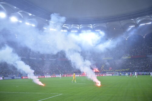 Petardele de la Steaua - Dinamo 5-2 au fost mai puțin periculoase decît cele de la Clinceni - Rapid 0-0