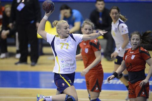 Andreea Pricopi a pierdut sezonul trecut finala cu Baia Mare, 26-33 Foto: Alex Nicodim