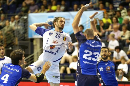 Alex Csepreghi e posibil să plece, în vară, de la Constanţa, fiind la final de contract. După prestaţia de azi, cota românului e în creştere // Foto: EHF